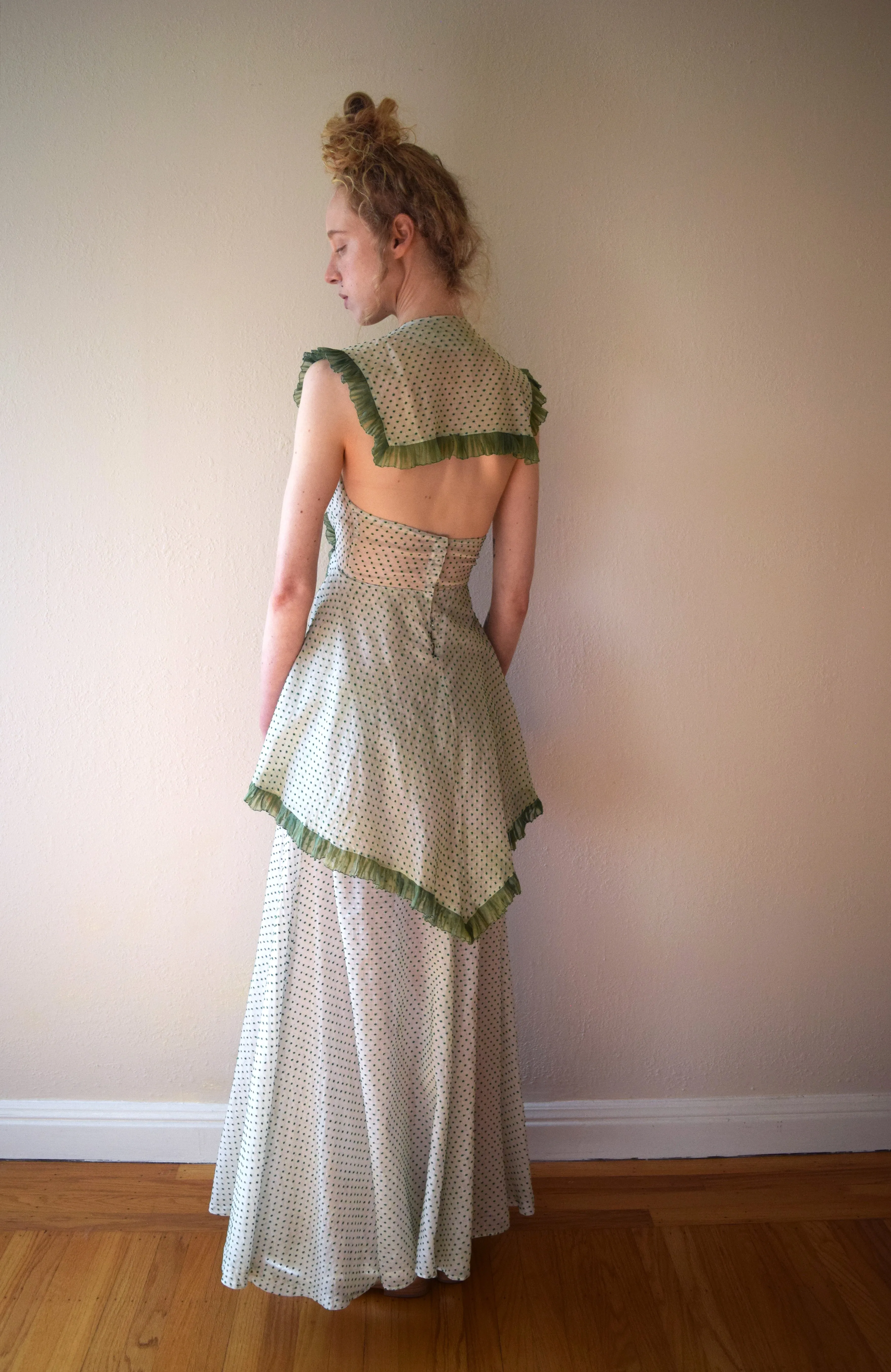 1930s swiss dot gown . 30s ruffled dress . size xxs to xs