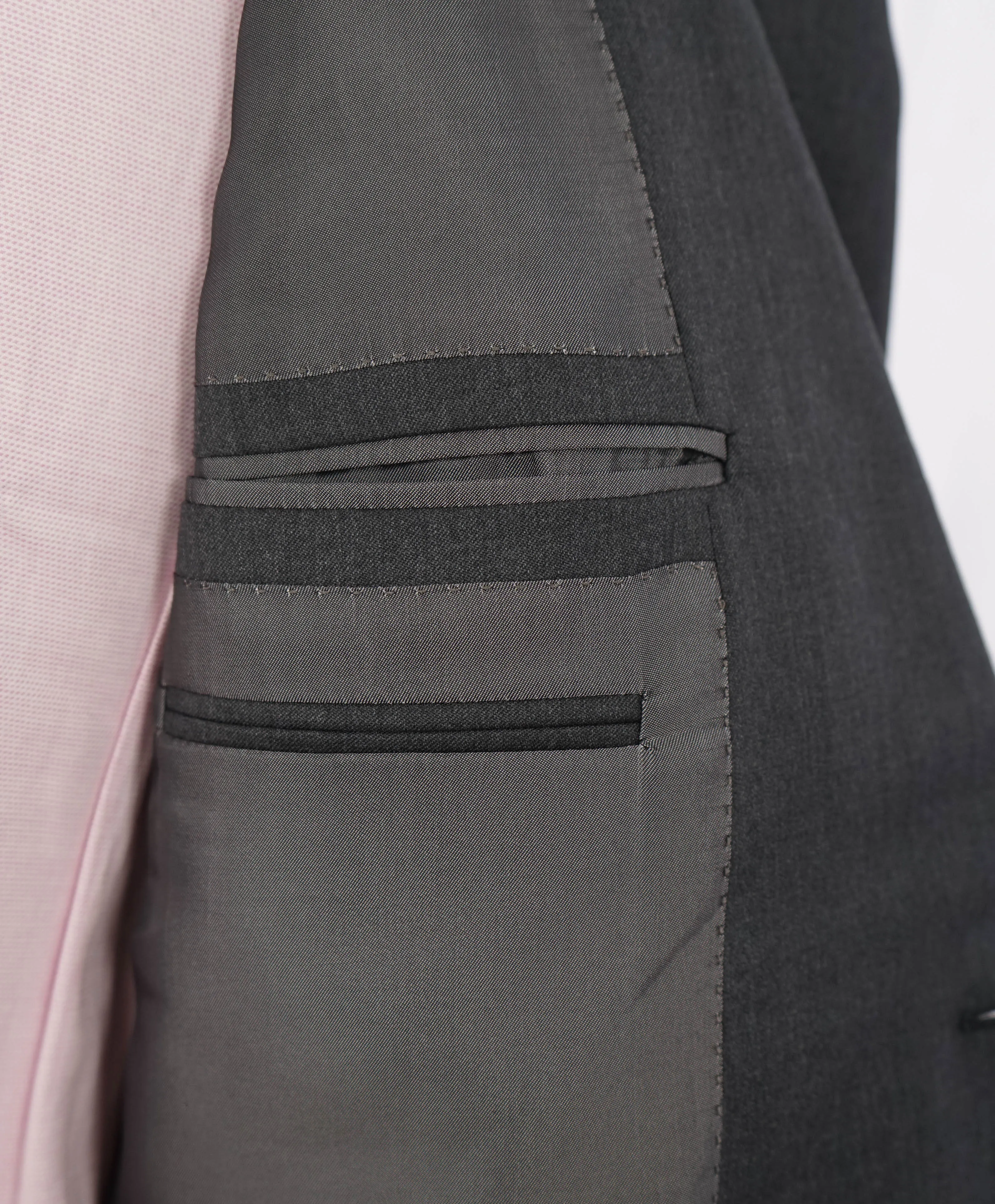 $2,695 ERMENEGILDO ZEGNA -"Micronsphere" GRAY Blazer - 44R