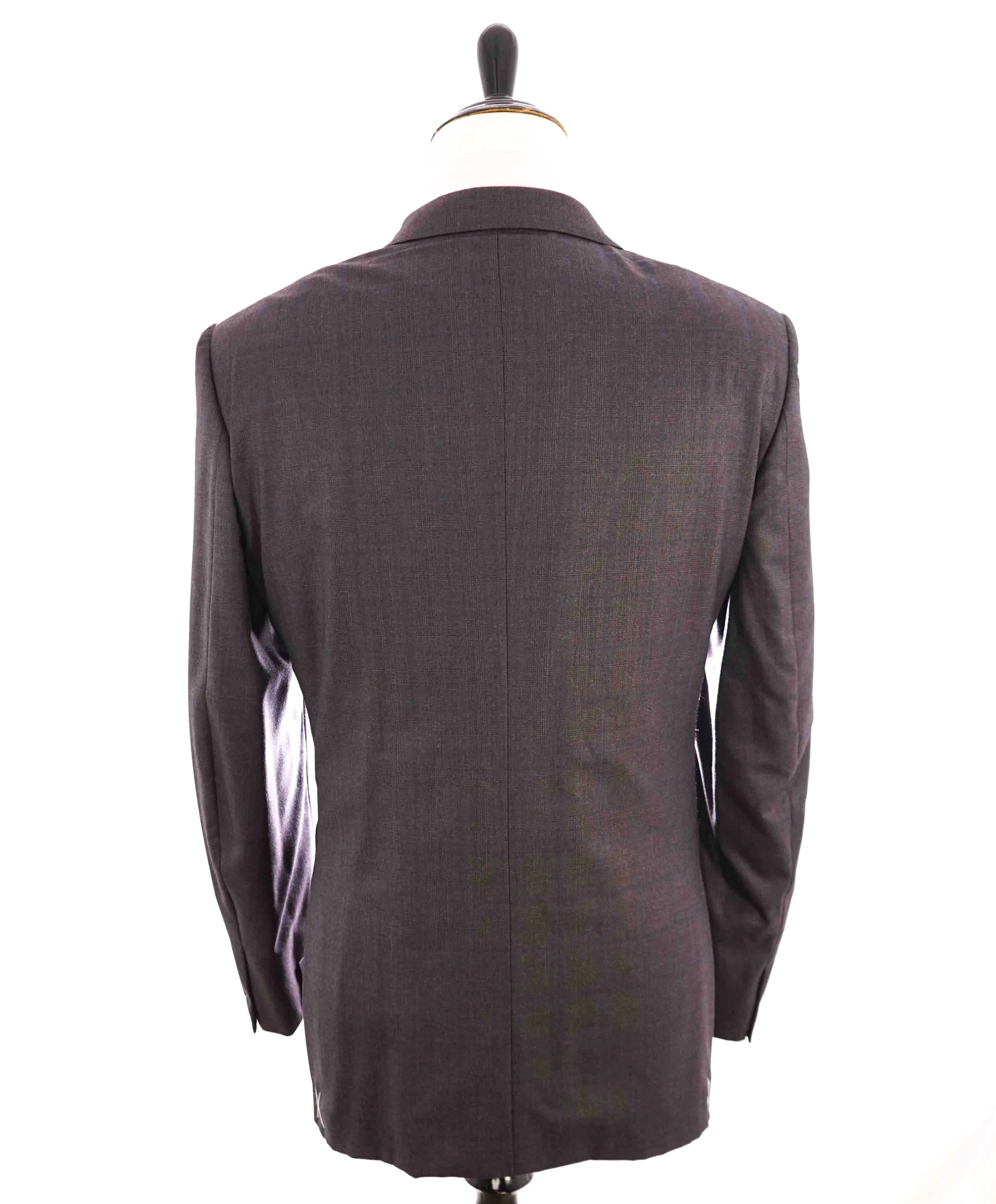 $3,290 ERMENEGILDO ZEGNA- “TORFEO 600” Burgundy & Blue Check Blazer- 46R