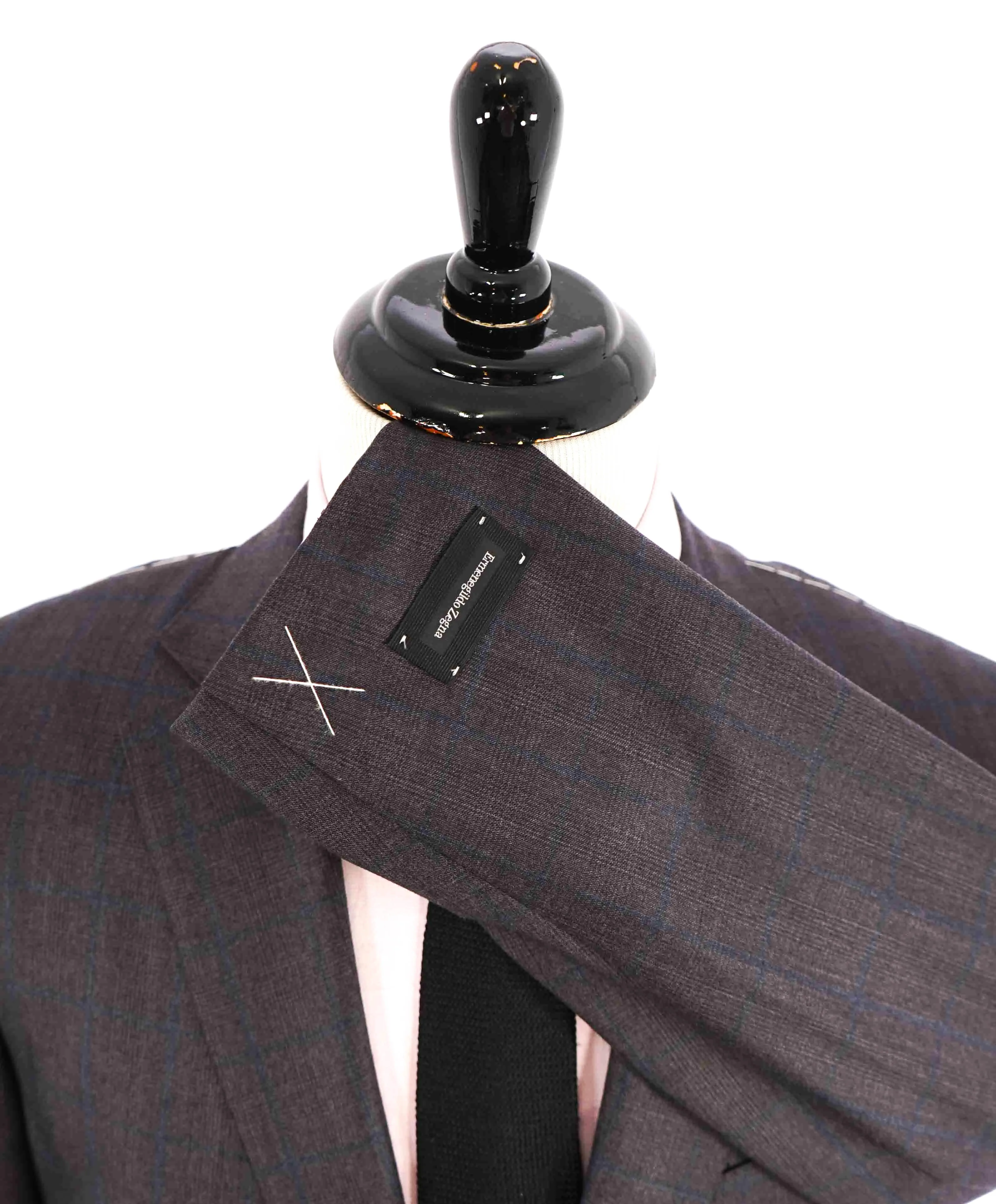 $3,290 ERMENEGILDO ZEGNA- “TORFEO 600” Burgundy & Blue Check Blazer- 46R