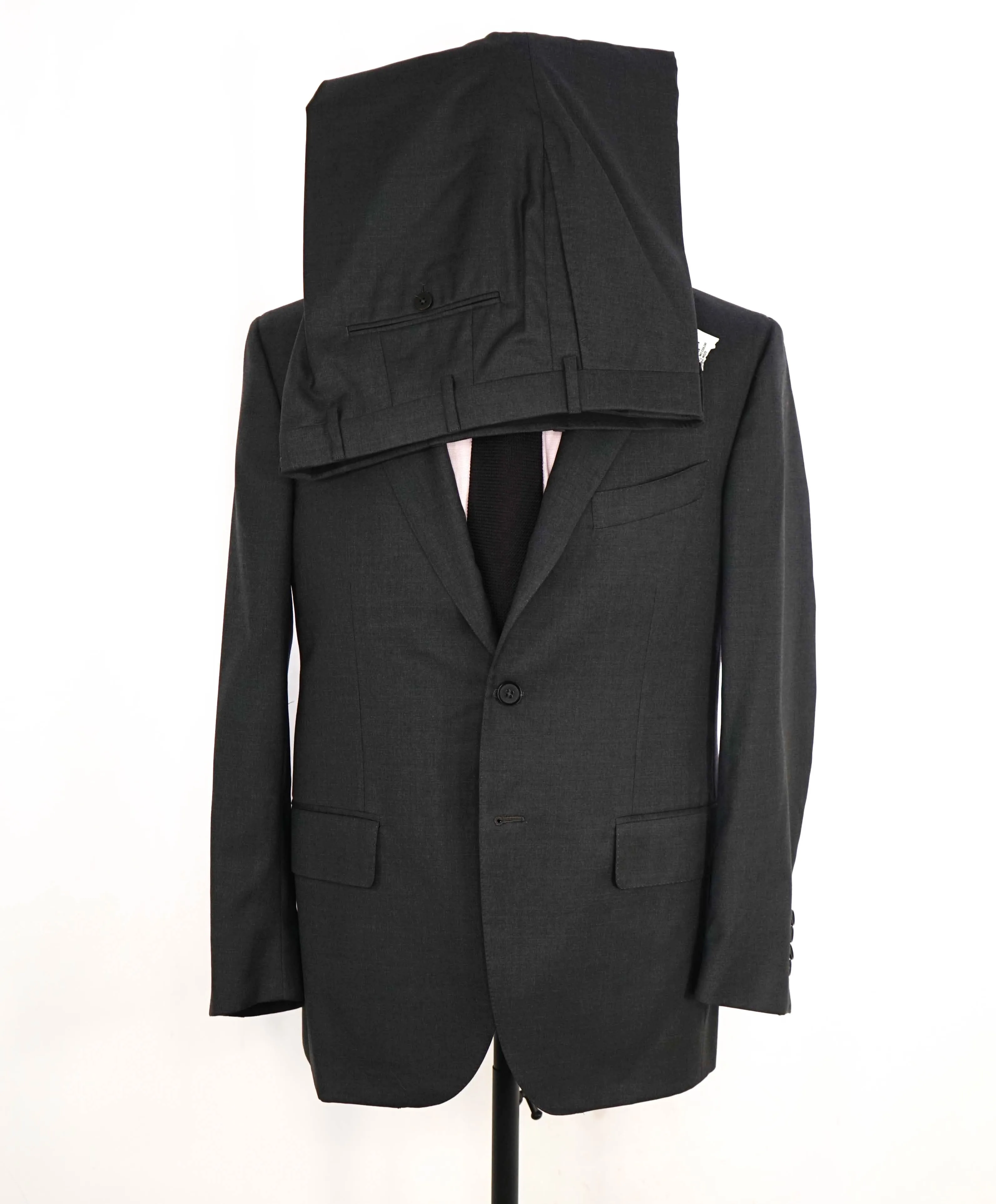 $3,750 ISAIA - Gray "AQUASPIDER" *CLOSET STAPLE* Coral Pin Suit - 42S