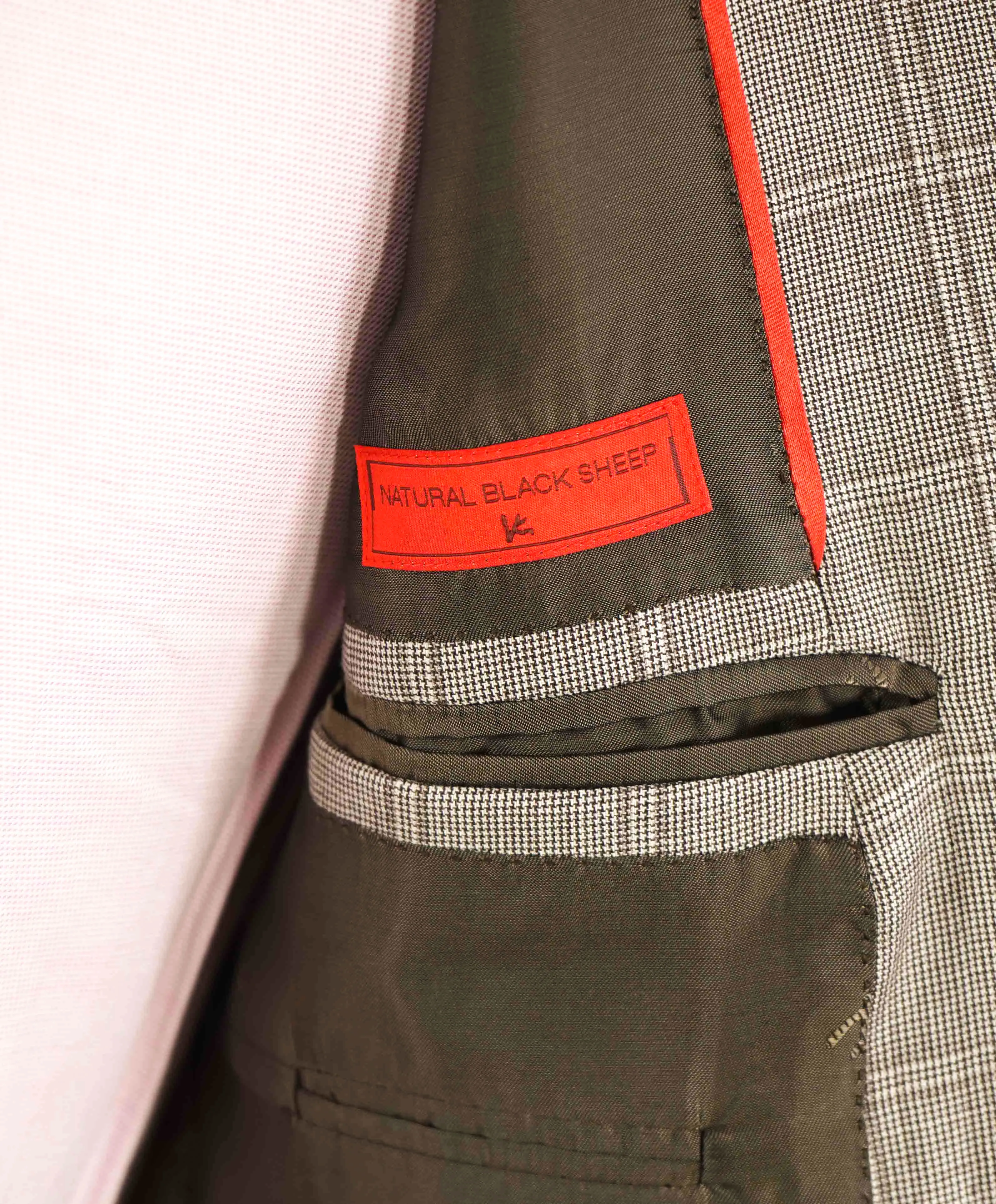 $3,750 ISAIA - Neutral Windowpane *NATURAL BLACK SHEEP* Coral Pin Suit - 40R