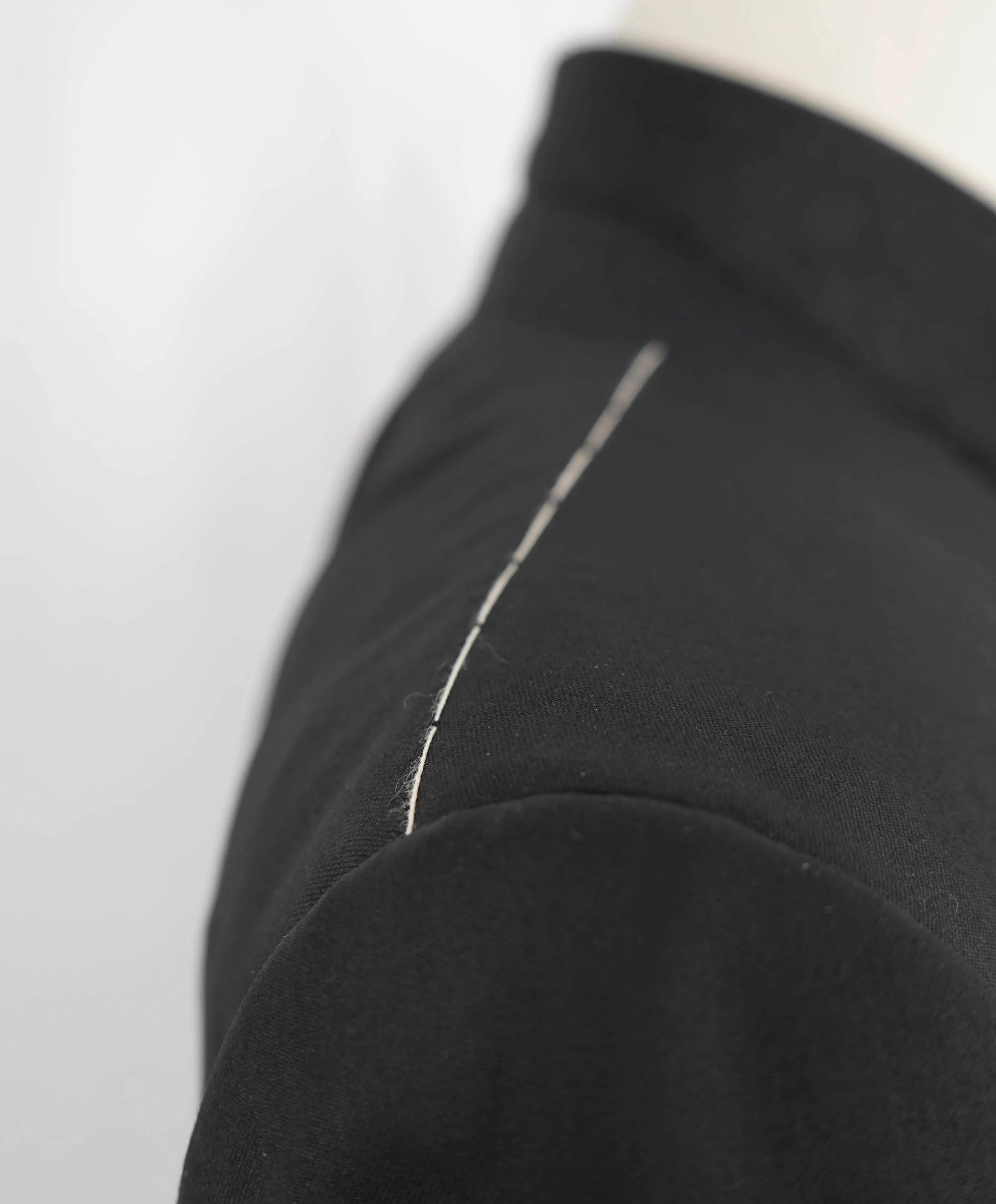 $3,995 ERMENEGILDO ZEGNA - PEAK LAPEL Black Wool Tuxedo 2-Piece - 44L