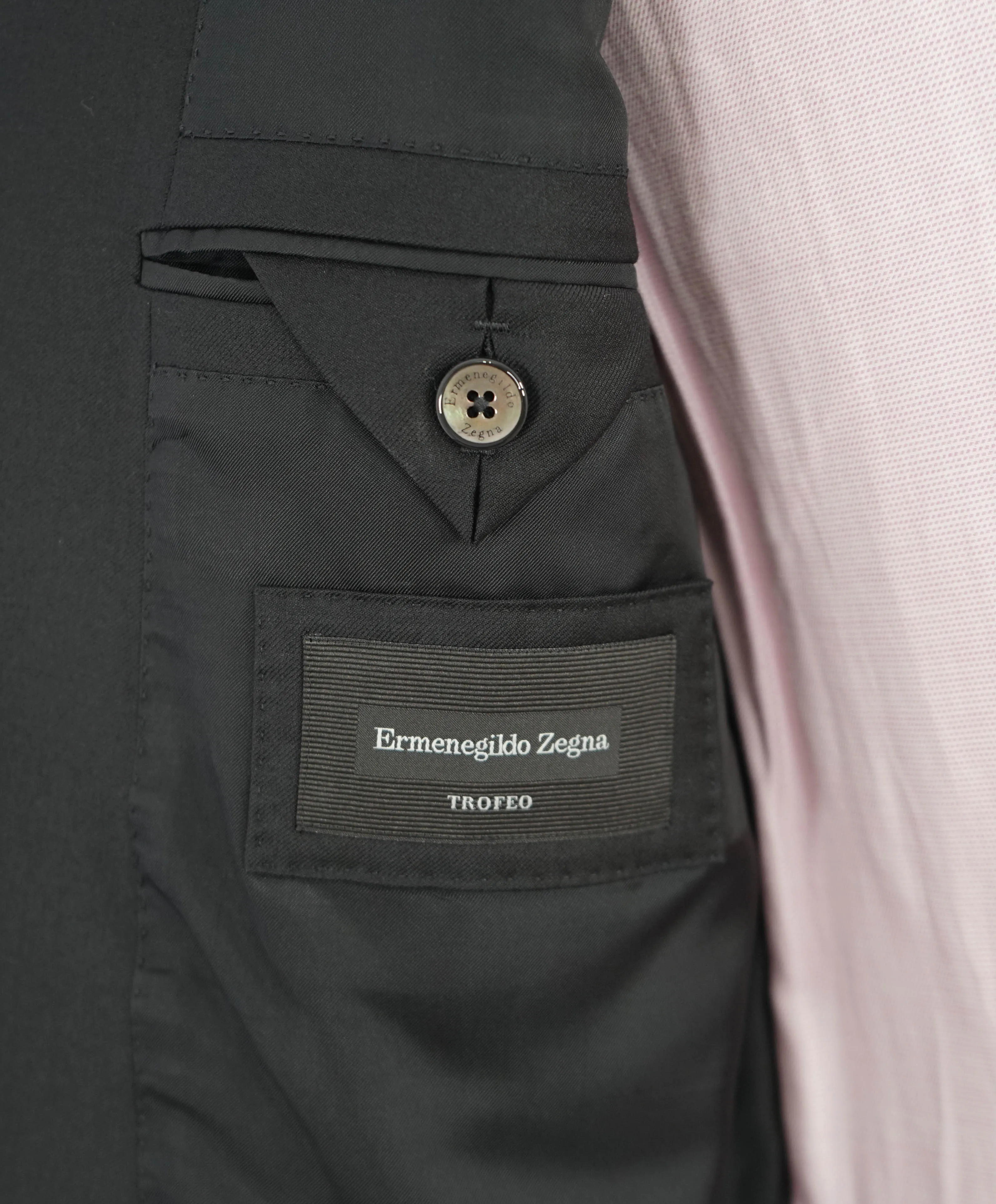 $3,995 ERMENEGILDO ZEGNA -"TROFEO" MILANO Black CLOSET STAPLE Suit - 46R