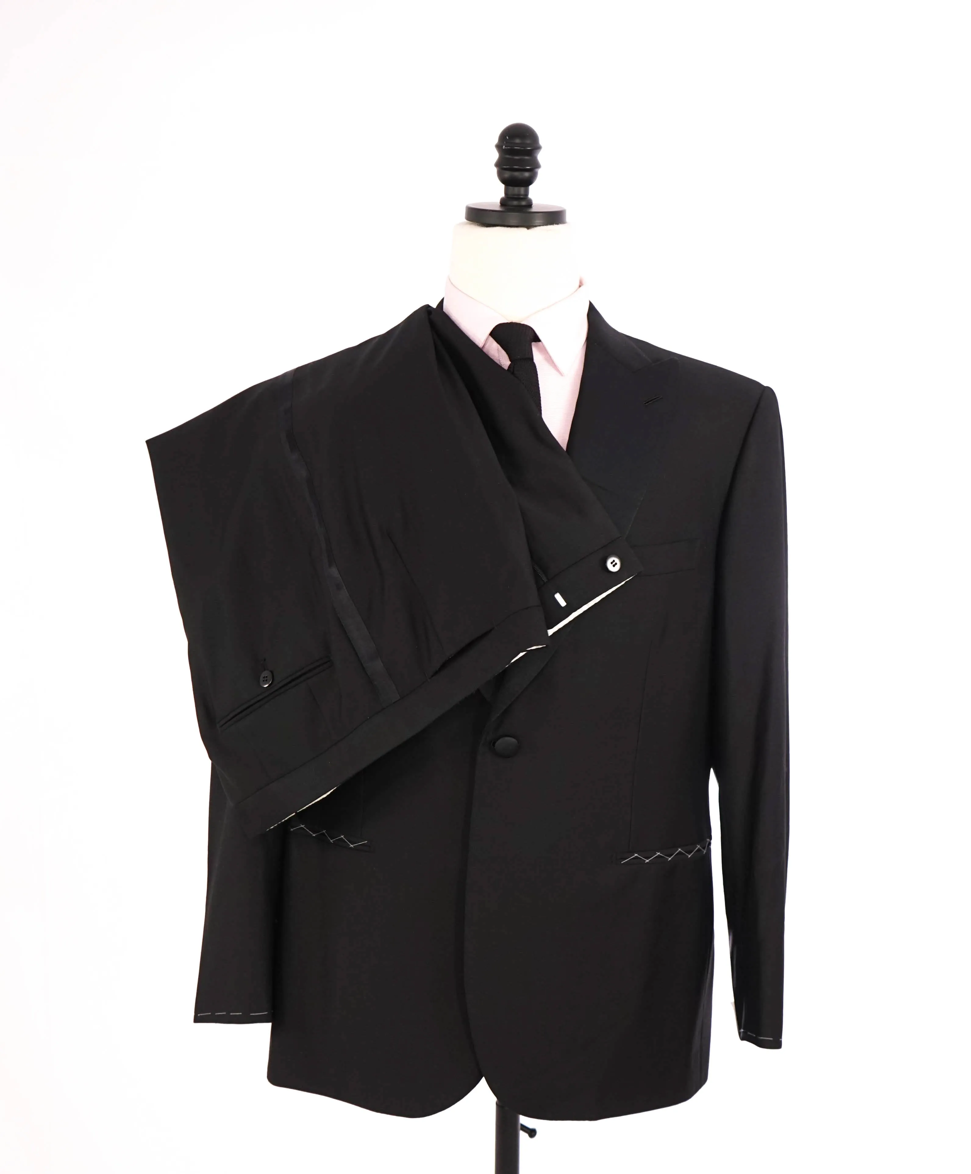 $6,270 BRIONI - *CELEB FAVORITE* Hand Made Italy Black Peak Lapel Tuxedo - 44S