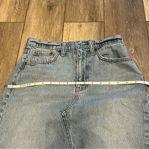 $80 Abercrombie and Fitch Denim Midi Skirt in Light Wash, 24
