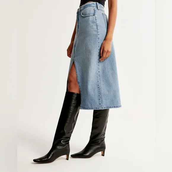 $80 Abercrombie and Fitch Denim Midi Skirt in Light Wash, 24