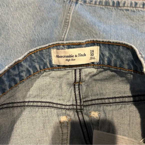 $80 Abercrombie and Fitch Denim Midi Skirt in Light Wash, 24