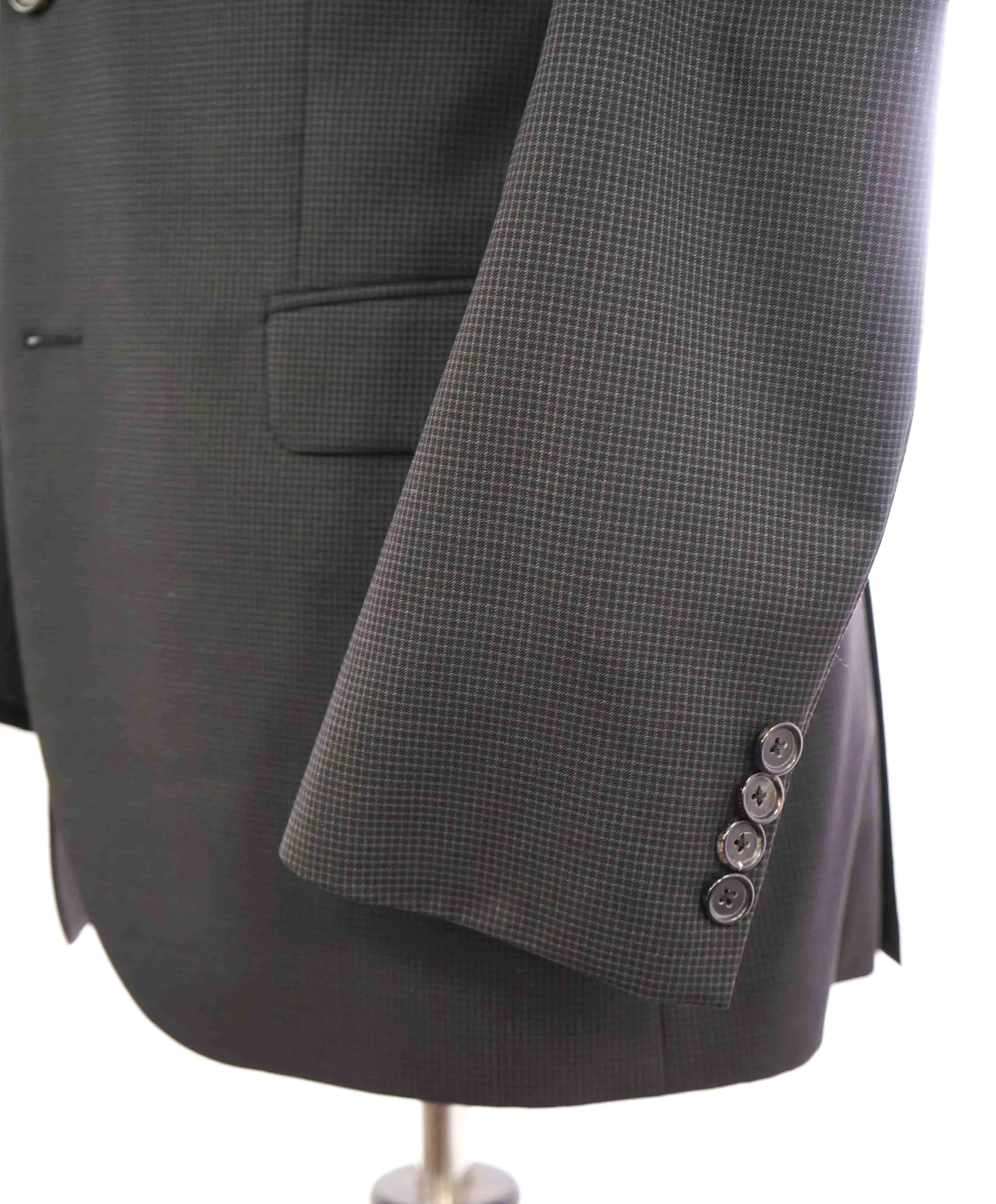 $895 HUGO BOSS - Gray Micro Check Blazer With Notch Lapels - 40R