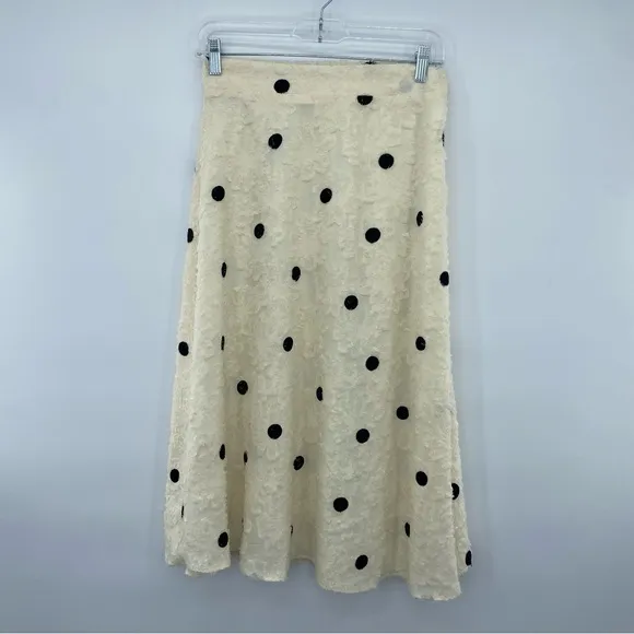 Anthropologie Eri   Ali Andréa Cram textured black dot midi skirt size S