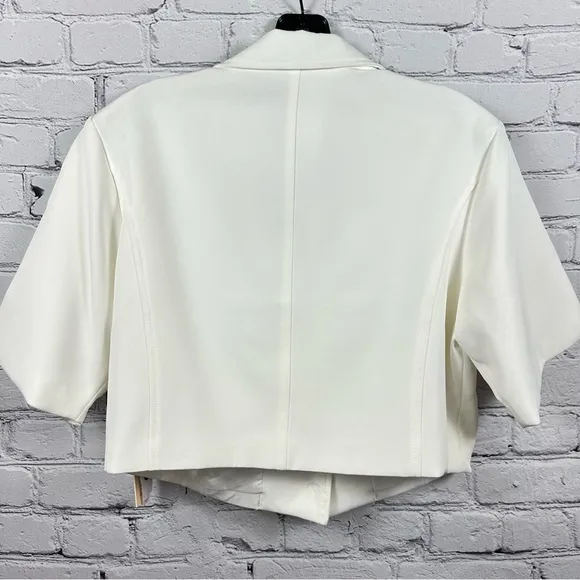 Aqua Cropped Fitted Short Sleeve Blazer Lined Gold Two Buttons Cream XL NWT