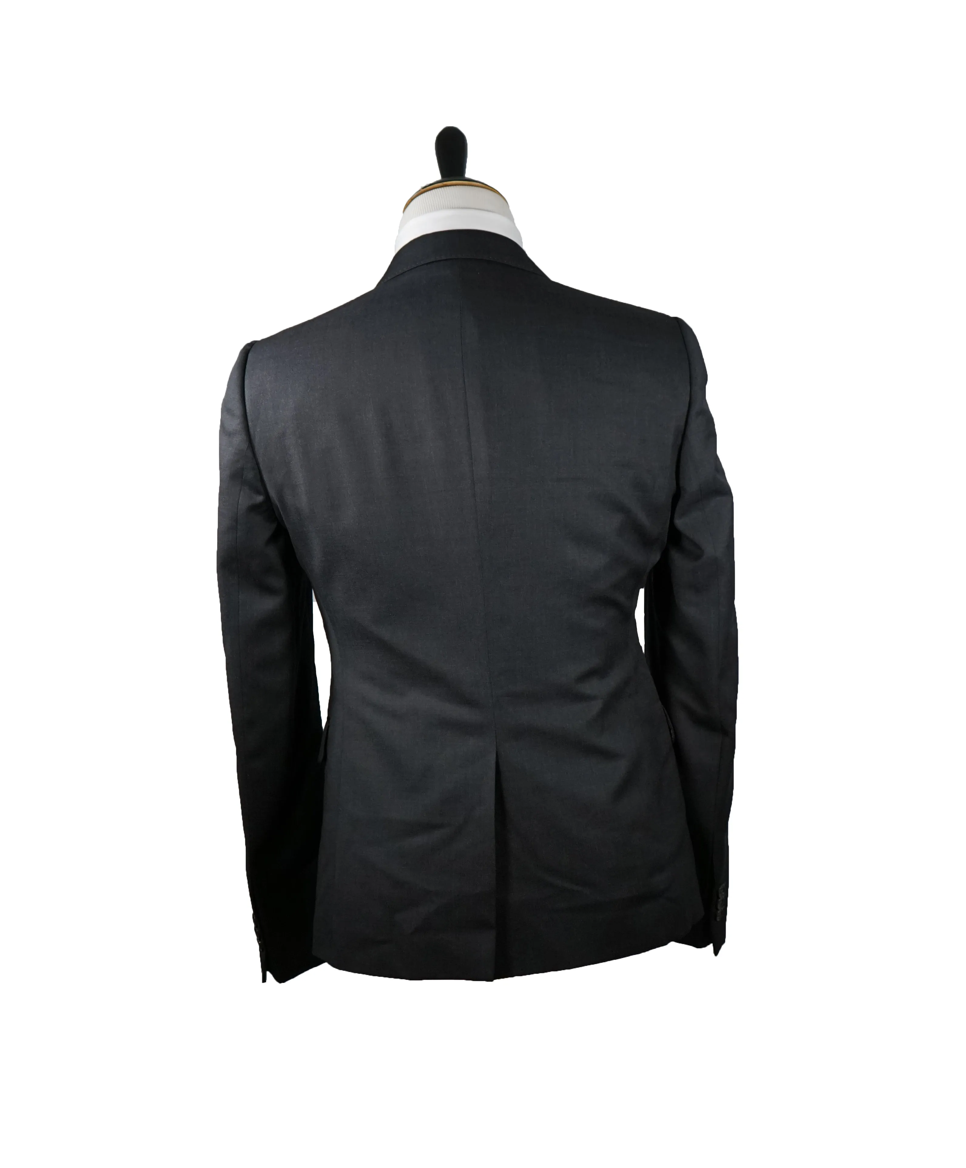 ARMANI COLLEZIONI - Peak Lapel 1-Button Slim Charcoal Blazer - 38R