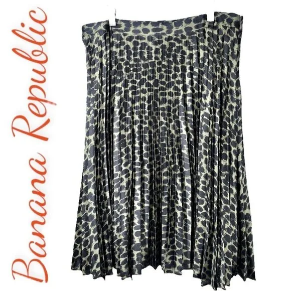 BANANA REPUBLIC Satin Pleated Cheetah Animal Print Midi Skirt, Size 12P
