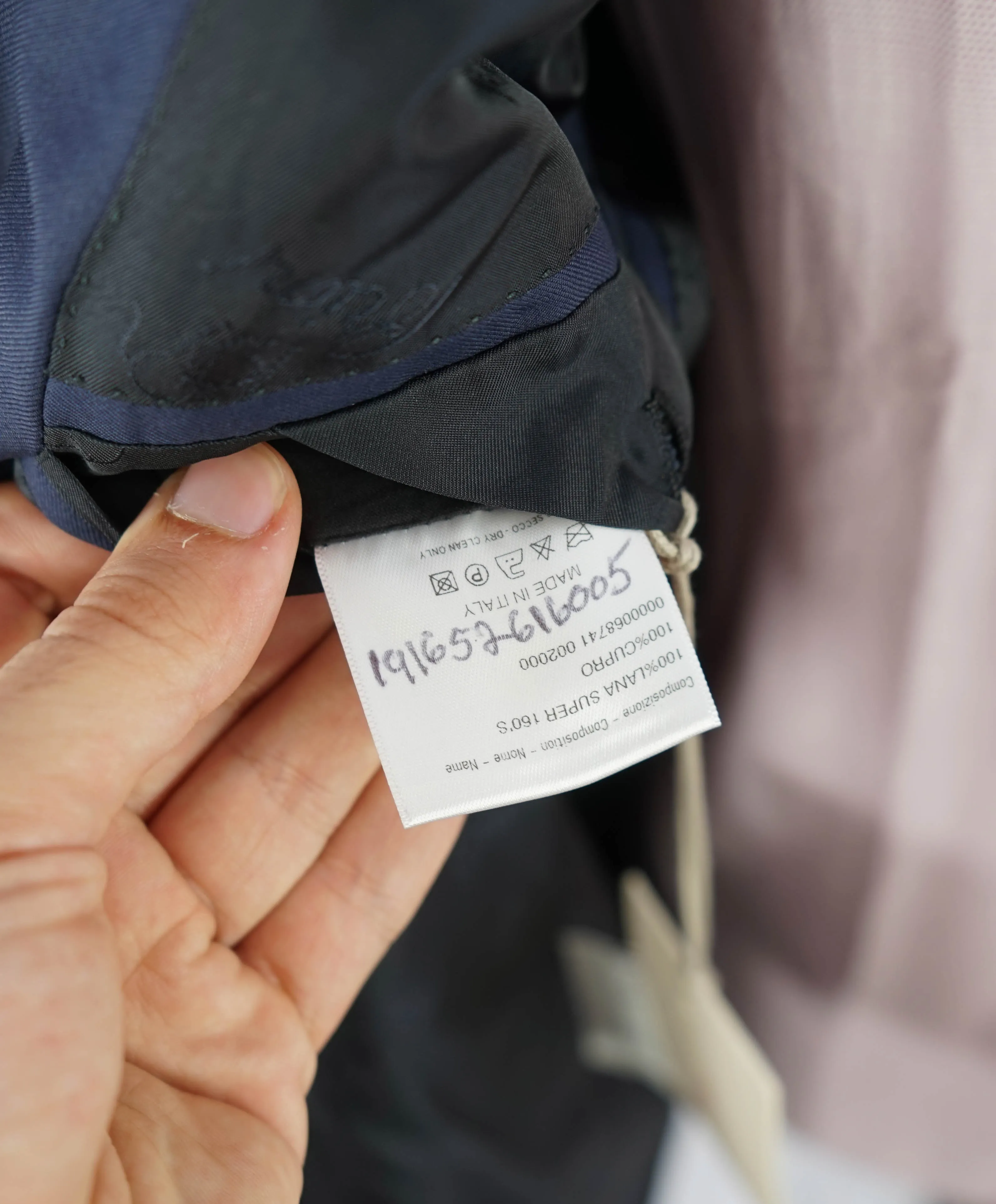BRIONI - NAVY 160'S 2-Button "COLOSSEO" Hand Made In Italy Blazer - 54R US