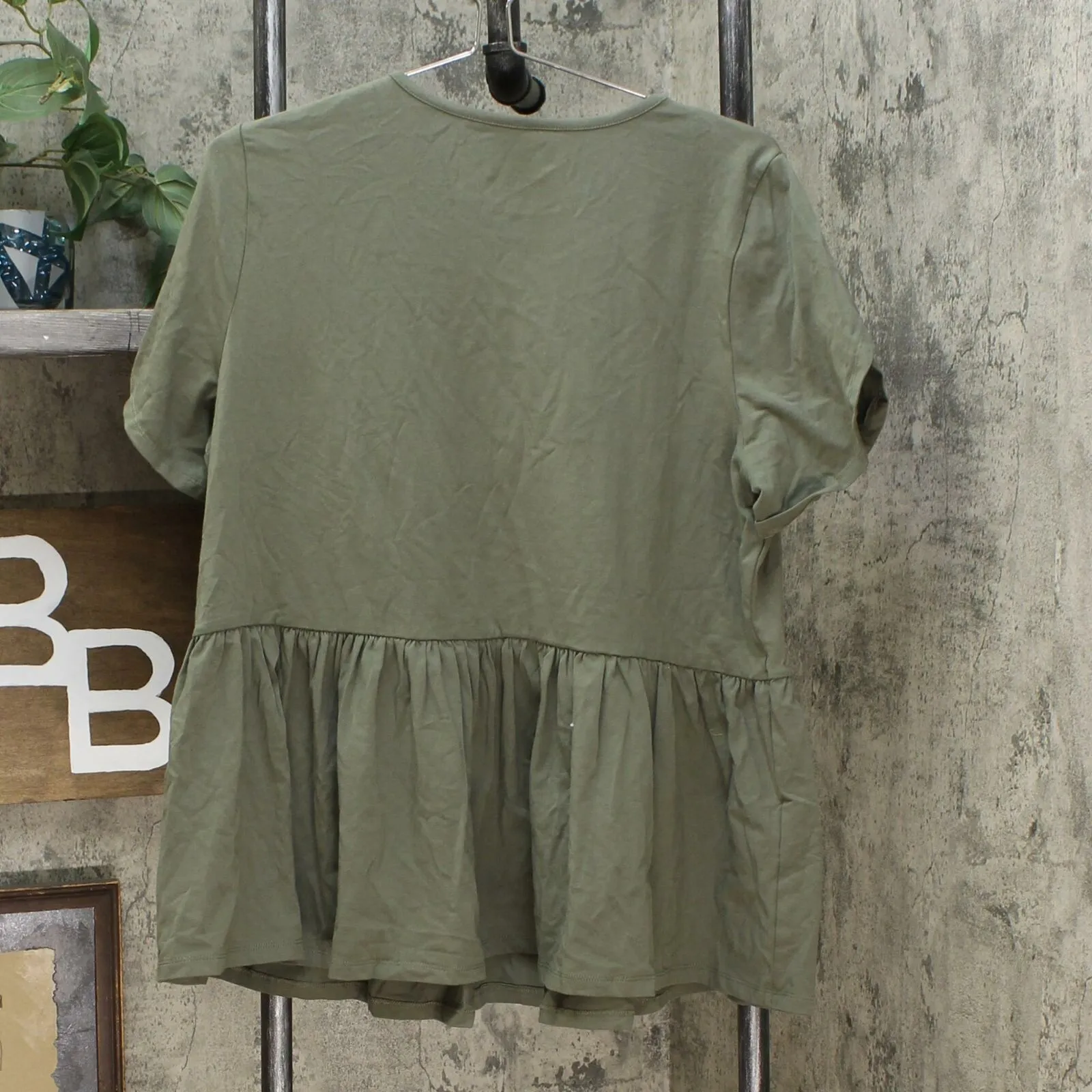 DG2 by Diane Gilman Women's Petal Sleeve Peplum Top Olive Large