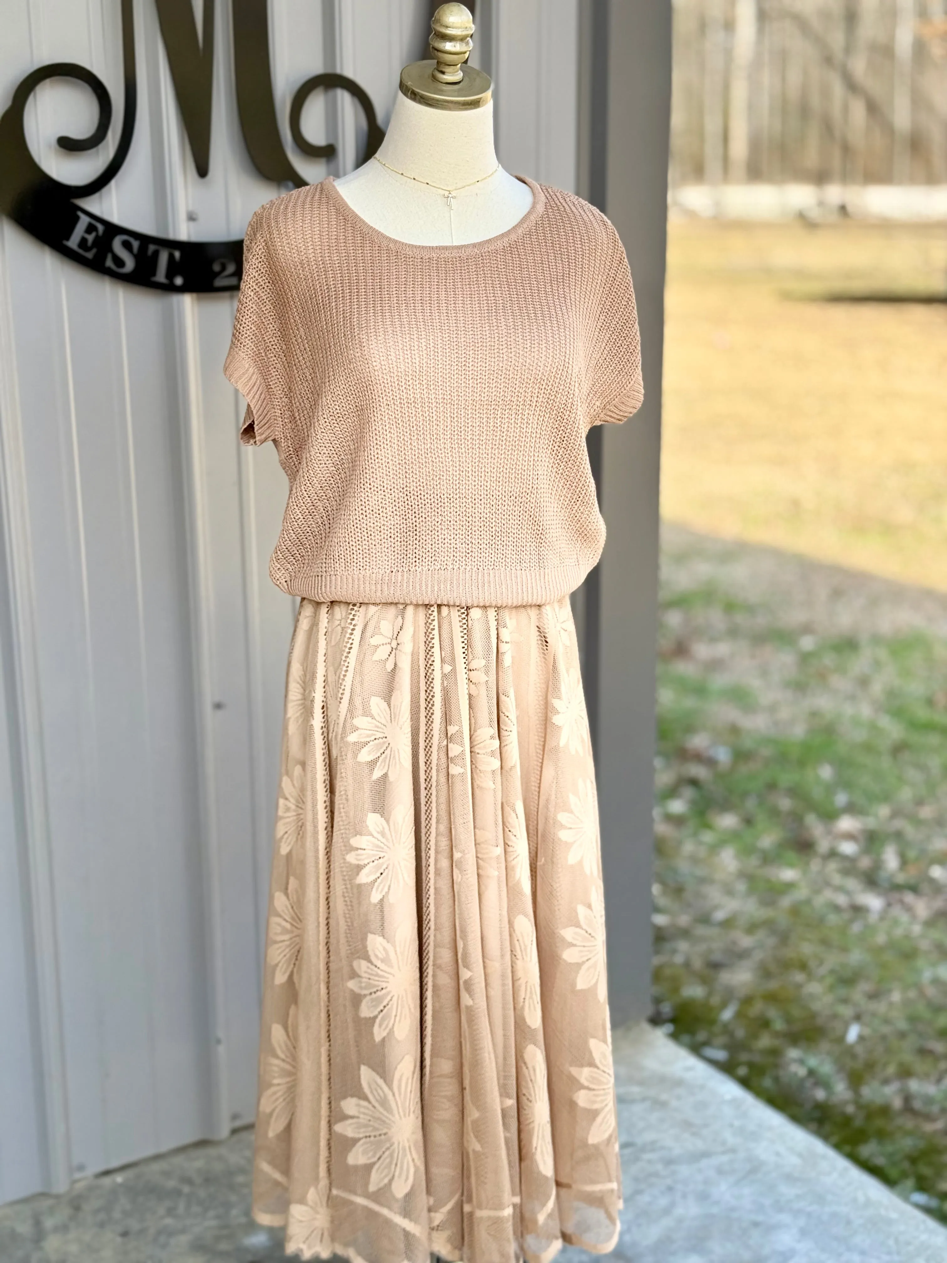 Floral Embroidered Lace Midi Skirt