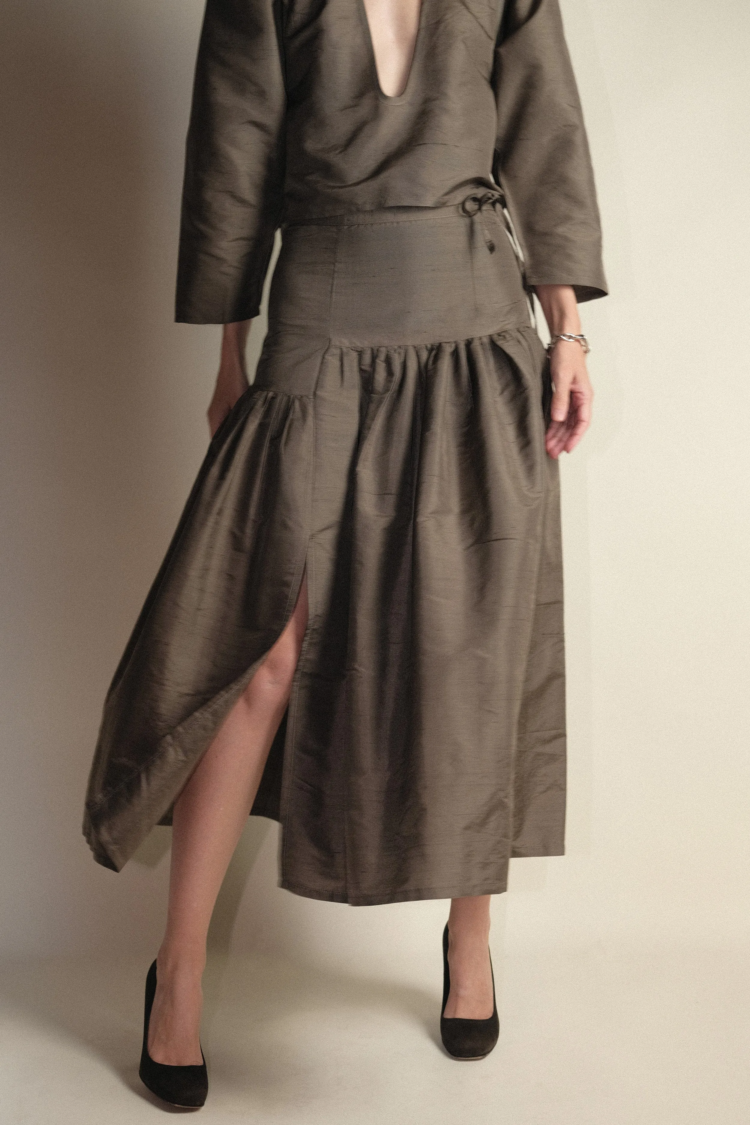 GARDEN SKIRT — DEEP OLIVE