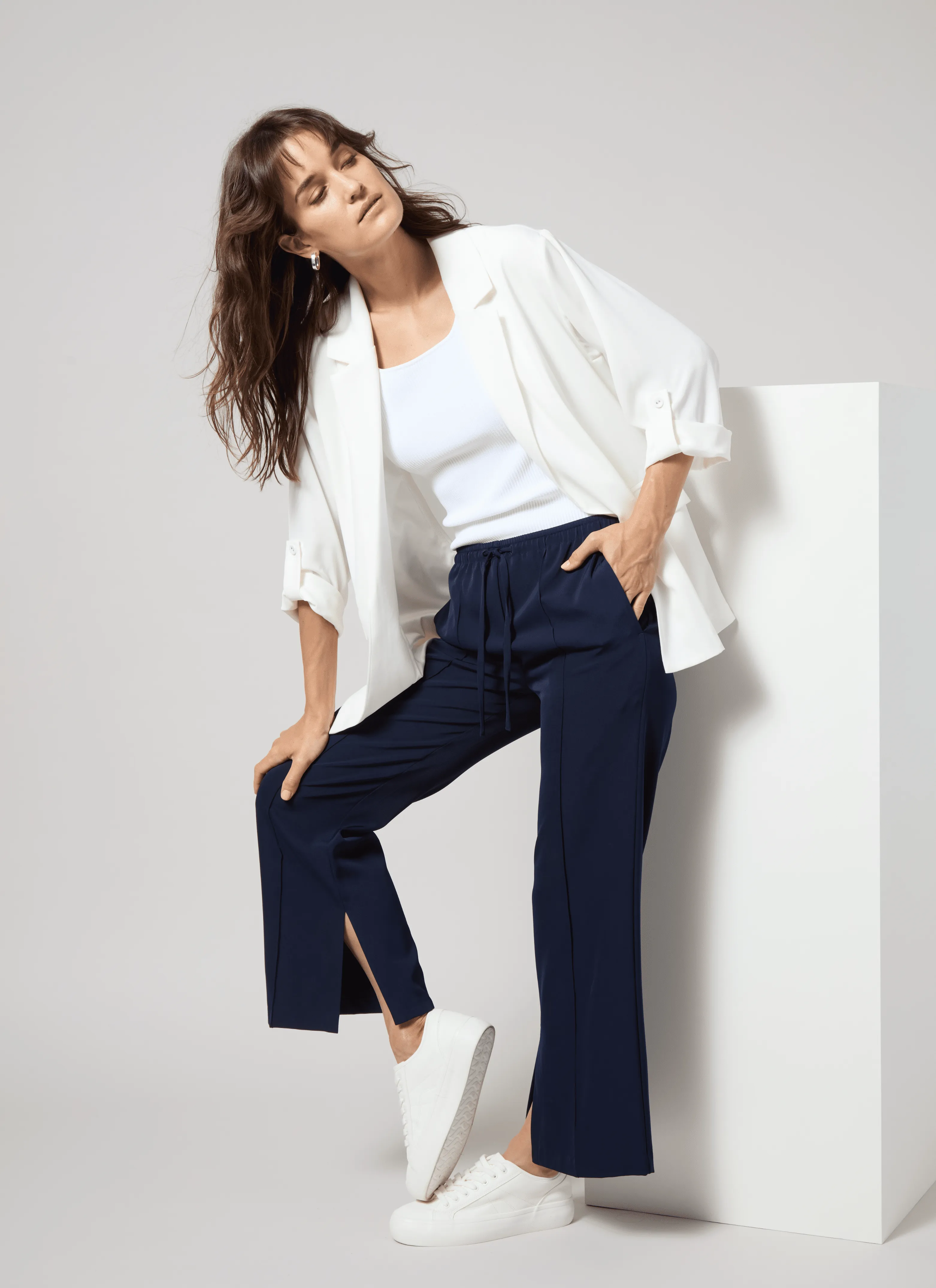 Genevieve Drawstring Trouser (28" Inseam)