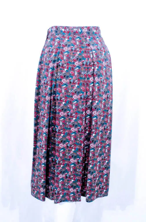 GUCCI 2 pc Silk Floral Blouse and Skirt Set Size 46