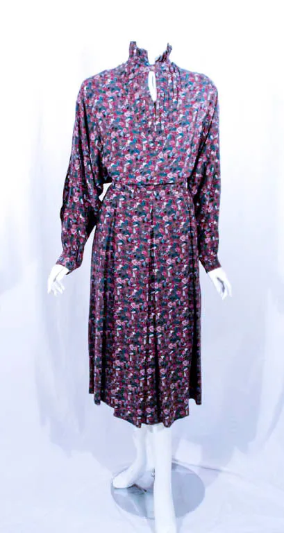GUCCI 2 pc Silk Floral Blouse and Skirt Set Size 46
