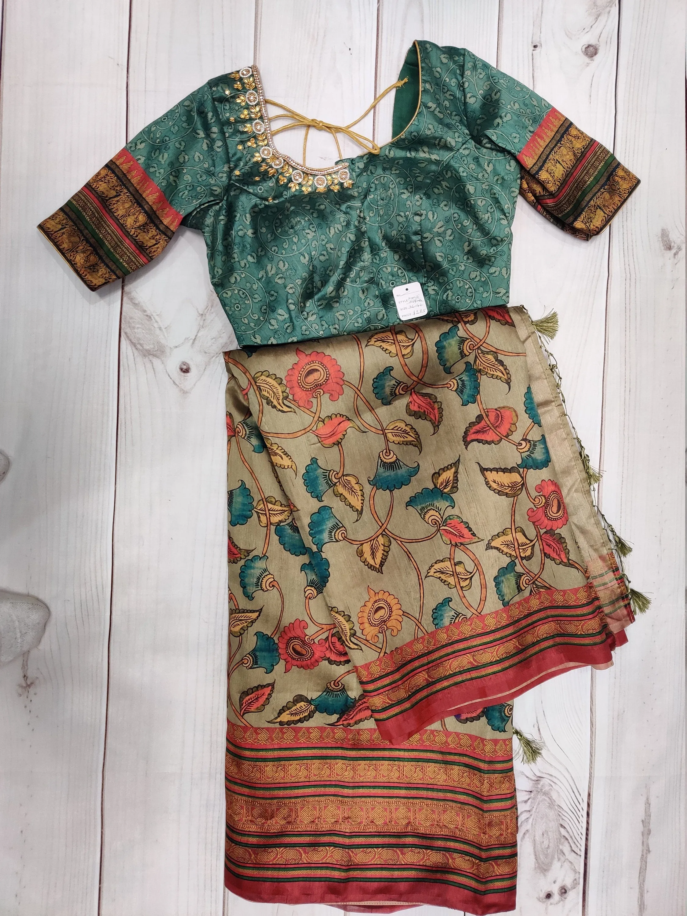Kalamkari Sarees online,South Indian Sarees,Pure Silk Sarees,Kanjivaram Saree,kanchi pattu saree,Zari saree,blue red saree