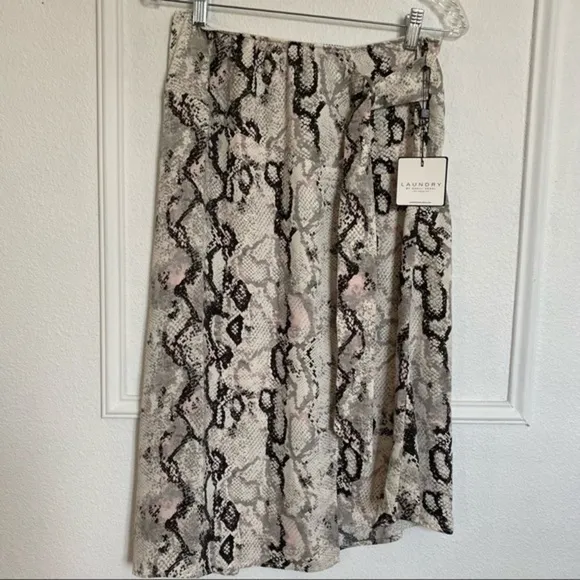 Laundry by Shelli Segal Phyton snake print skirt
