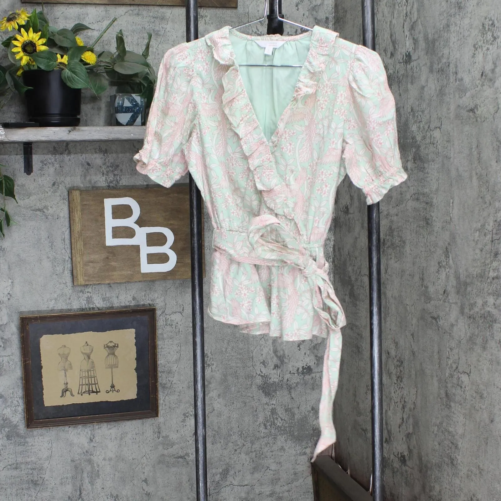 LC Lauren Conrad Womens Ruffle V-Neck Peplum Blouse Shirt Top Pink / Green S