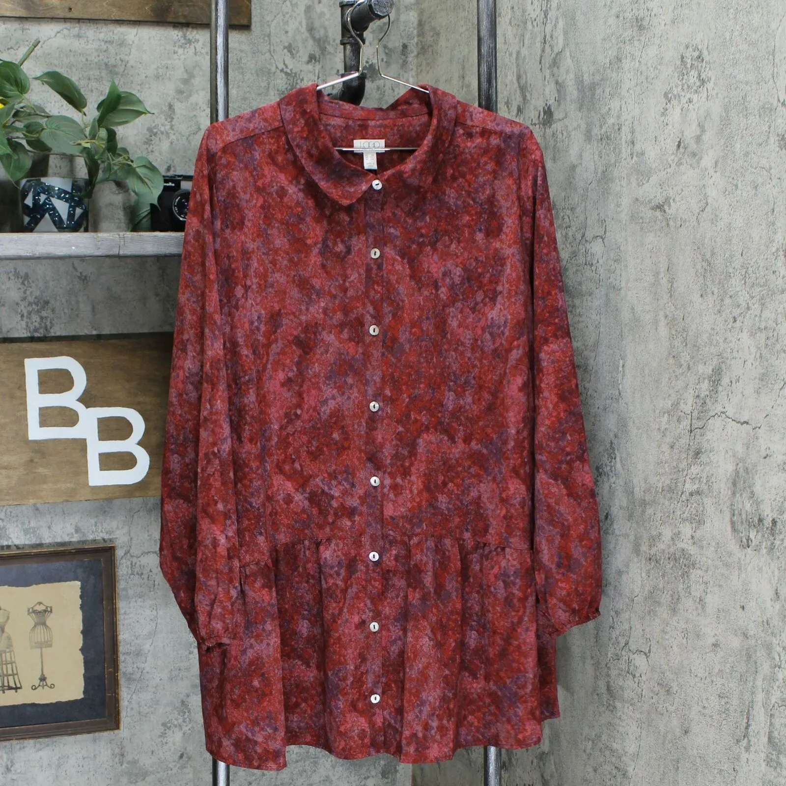 LOGO by Lori Goldstein Plus Size Stretch Woven Peplum Blouse