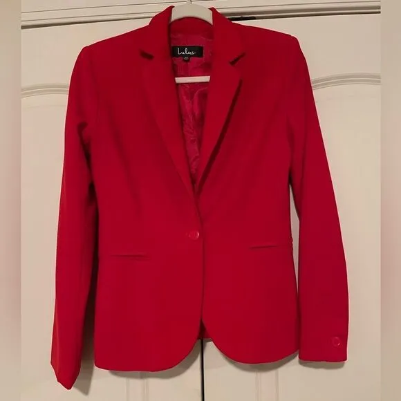 Lulu’s Calecita Red Blazer