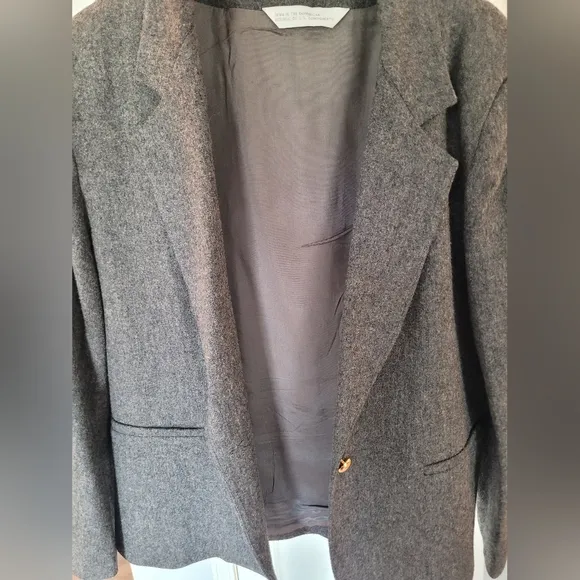 MAJESTIC SPECIALTIES WOMENS 100% WOOL GREY BLAZER W/GOLD BUTTON SZ 16 LIKE NEW
