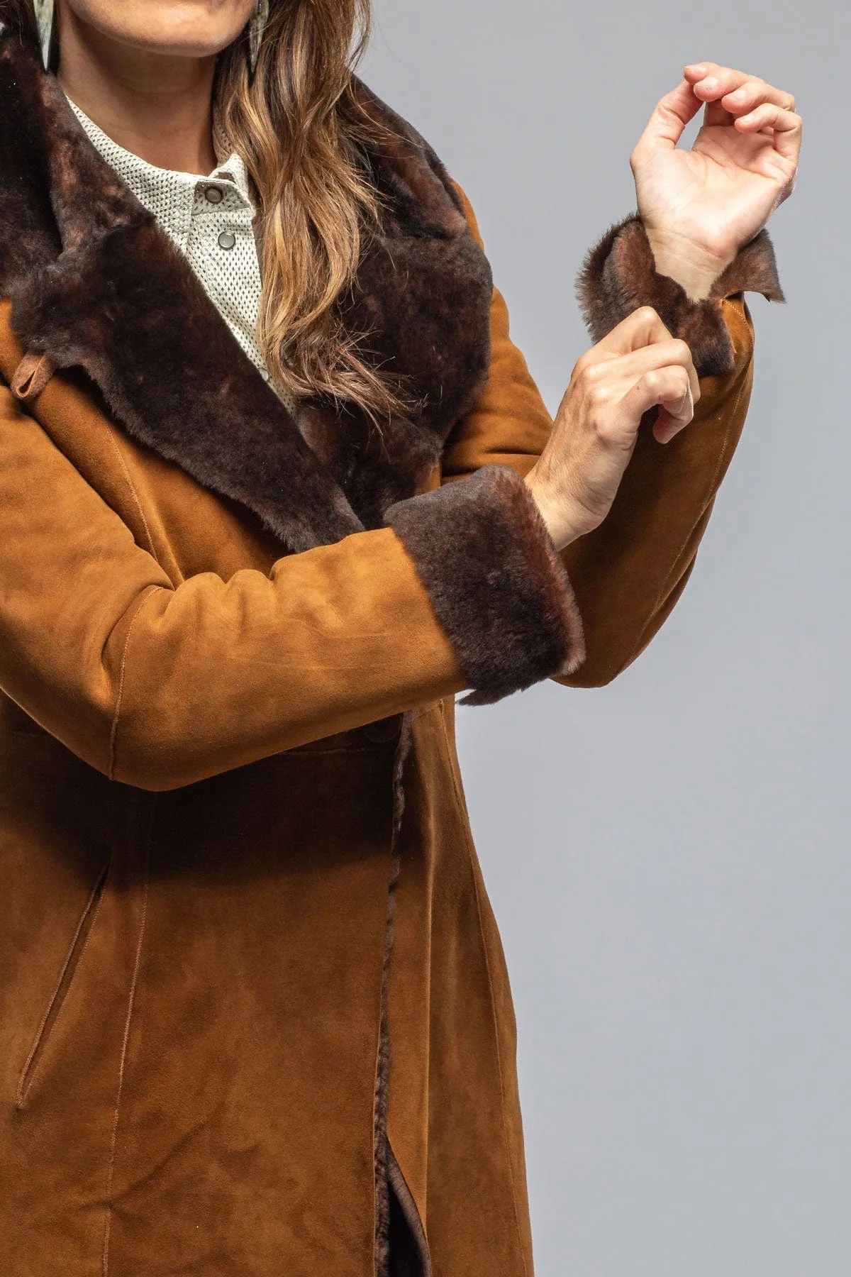 Mercedes Long Shearling In Cognac
