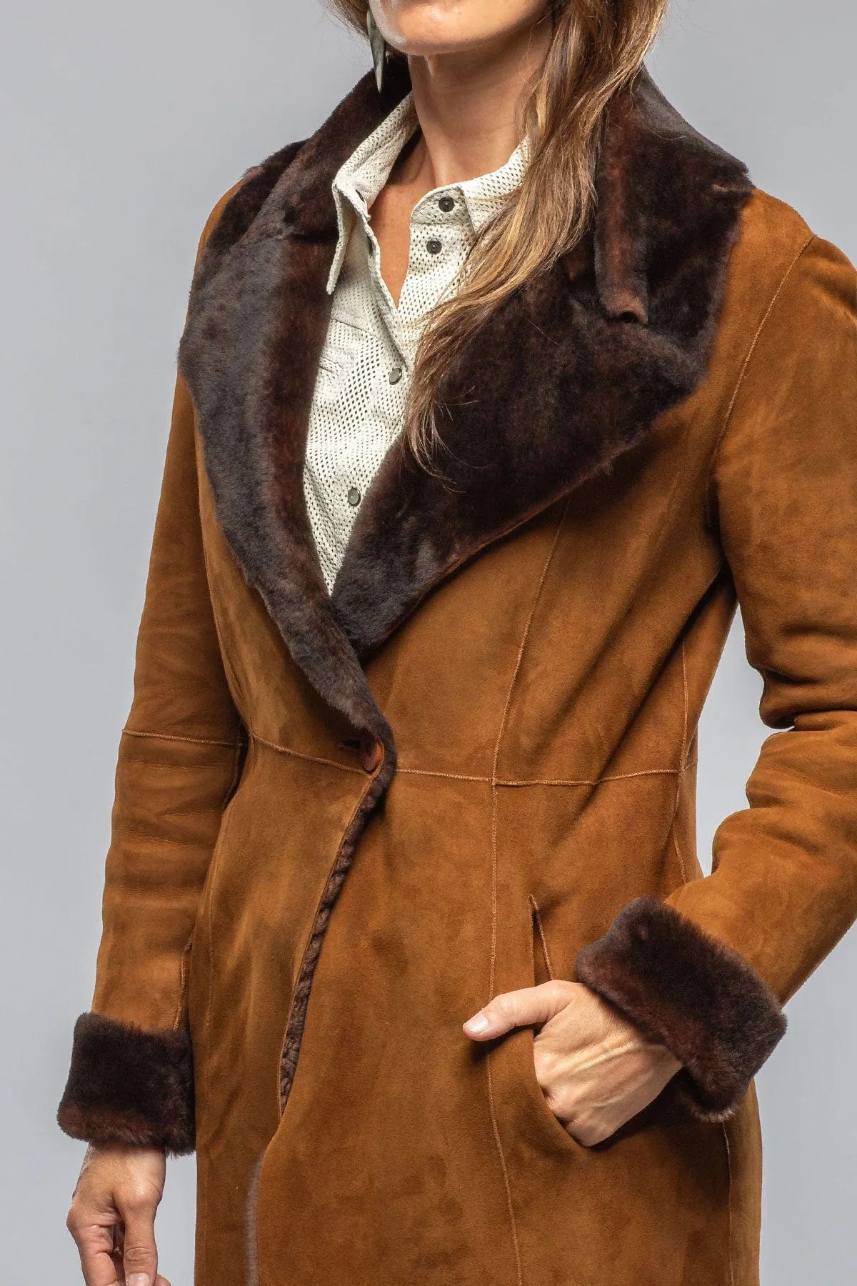 Mercedes Long Shearling In Cognac