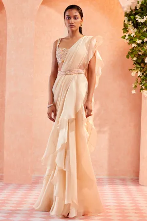 Milena Sari (with NO belt)