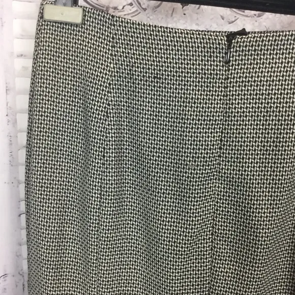 Msiamo Hounds Tooth Wool Midi Skirt Gray Midi 8