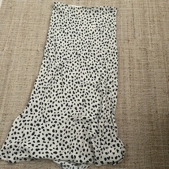 NEW Moon River Leopard Print Skirt Large