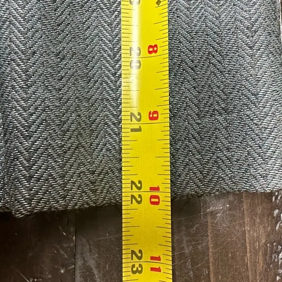 NWOT Carlisle Size 16 Silver Wool Blend Herringbone Belted Blazer