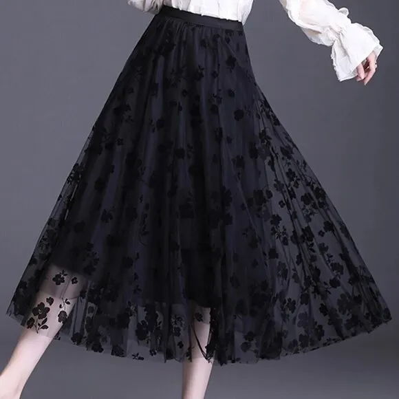 NWT Floral Tulle Midi Skirt Sz.M Black Full A-Line Elastic Waist Goth Witchy