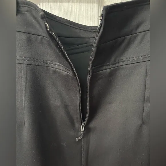 NWT Made In Italy 100% Wool Black Midi Skirt Size 12 (46) Halesia Fully Lined