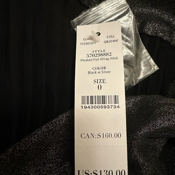 NWT White House Black Market skirt