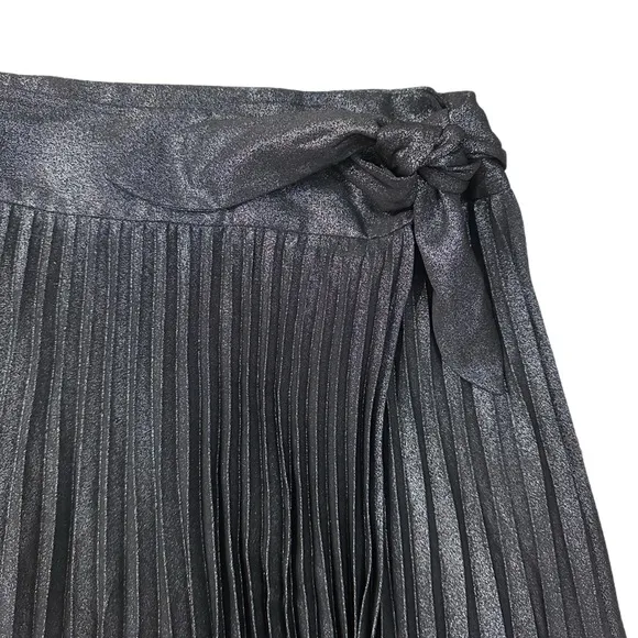 NWT White House Black Market skirt