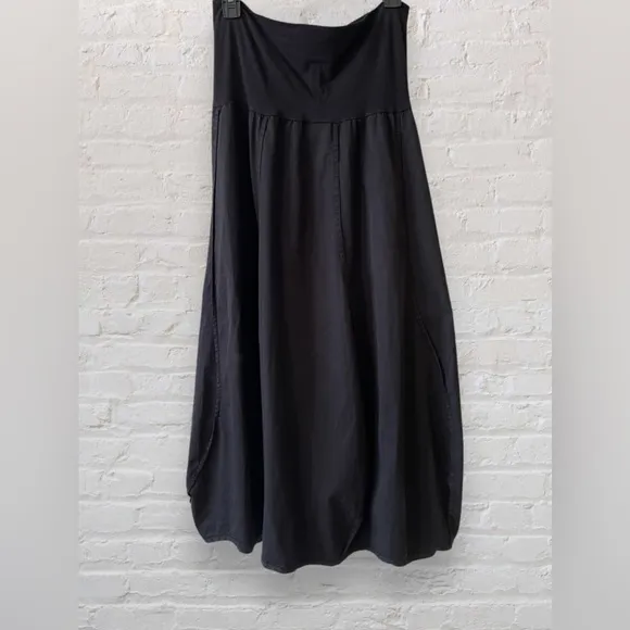 Oska Womens Lantern Skirt Sz 2 US 8-10 Black Fold Over Waist Midi Lagenlook