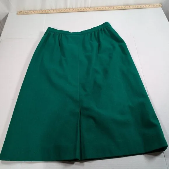Petite Pendleton Woolen Mills 100% Virgin Wool blazer (size 10) and skirt (14)