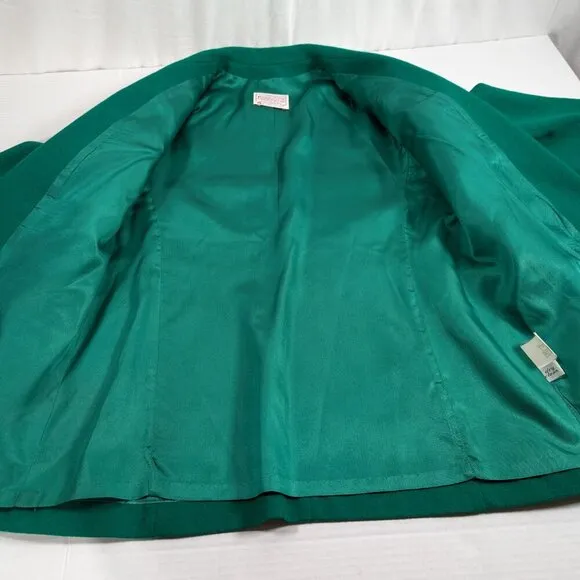 Petite Pendleton Woolen Mills 100% Virgin Wool blazer (size 10) and skirt (14)