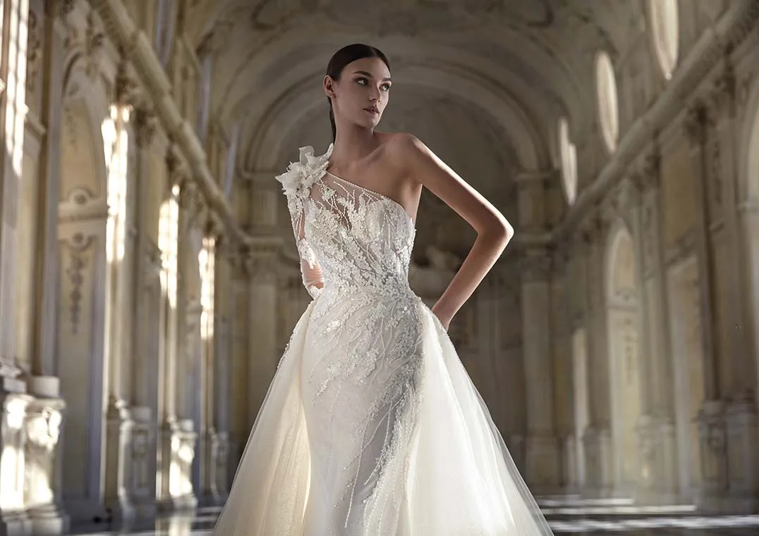 Pronovias Privee: Agatia