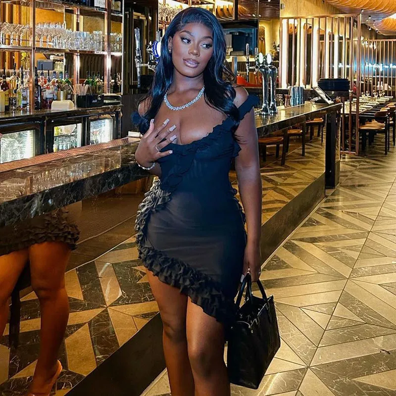 Sexy Backless Stitching Lotus Leaf Dress