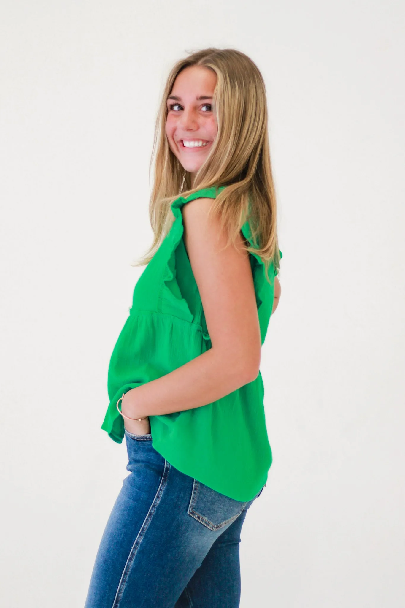 Sunny Day Delight Ruffle Sleeve Babydoll Top in Kelly Green