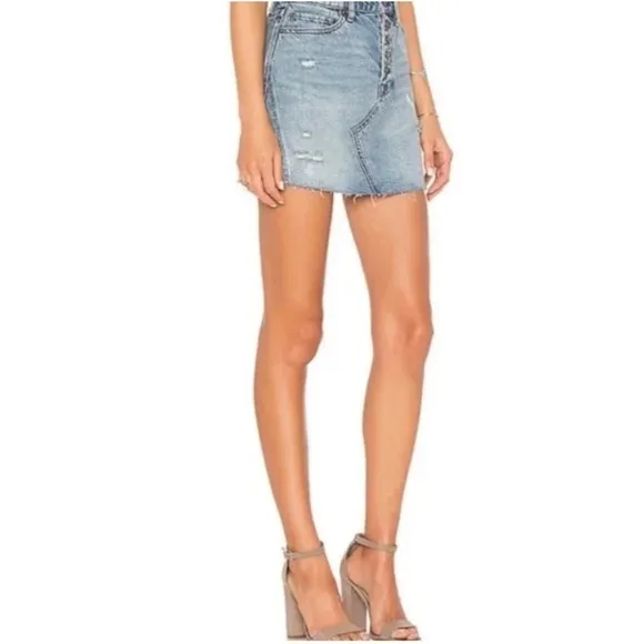 We The Free Distressed Denim Micro Mini Skirt sz 25 (A-1)
