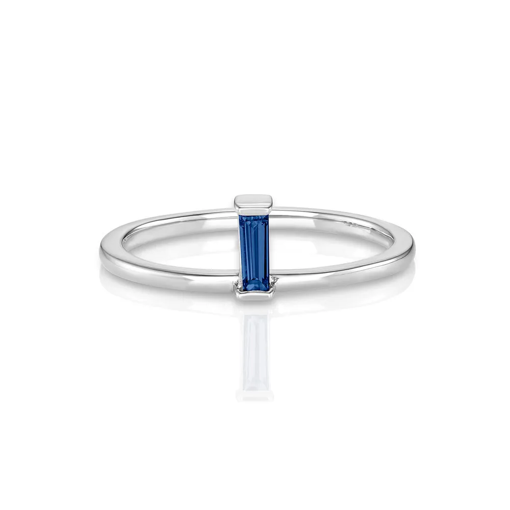 Yours only -  Single Baguette Blue Sapphires Ring