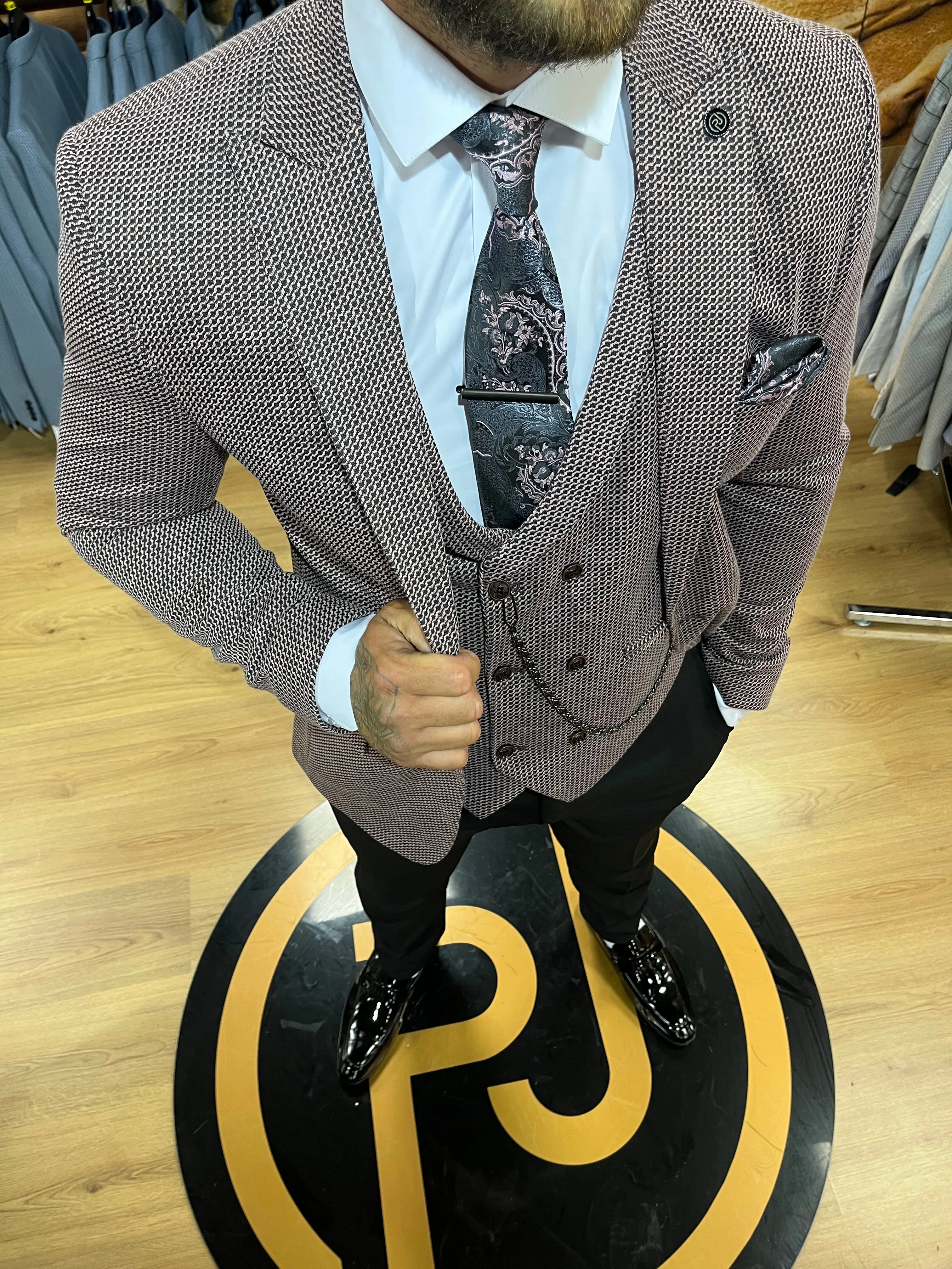 Zidane - Dark Pink/Black 3 Piece Suit